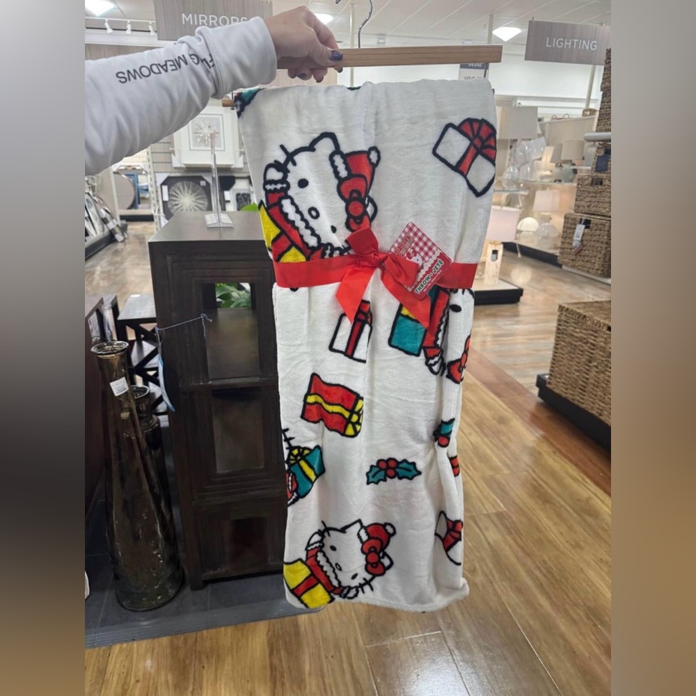 Hello Kitty Christmas Blanket
